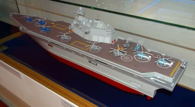 俄军罕见同时开工2艘直升机航母，30年前的设计