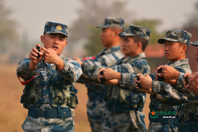 �����½�ž��ִ�����ֻ�½�ž�ë�󶫻�������3�룬��������̾