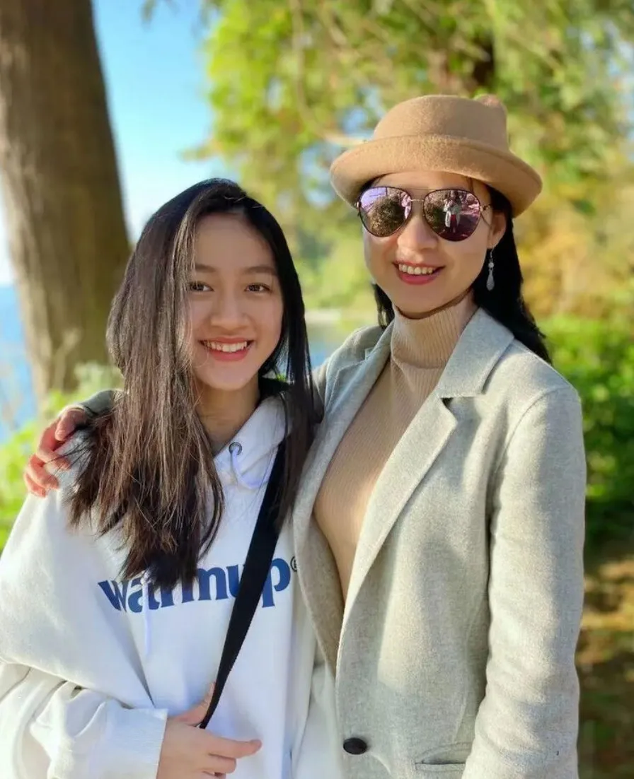 华人小姑娘火了!又是学霸又是选美冠军,这是谁家的姑娘?