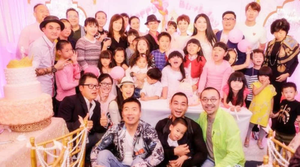 李湘回应富养女儿原因，称拿命生的就要给最好的，引网友感同身受