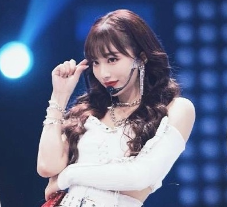 女团THE NINE全员名单公布，虞书欣宿舍练习生三人