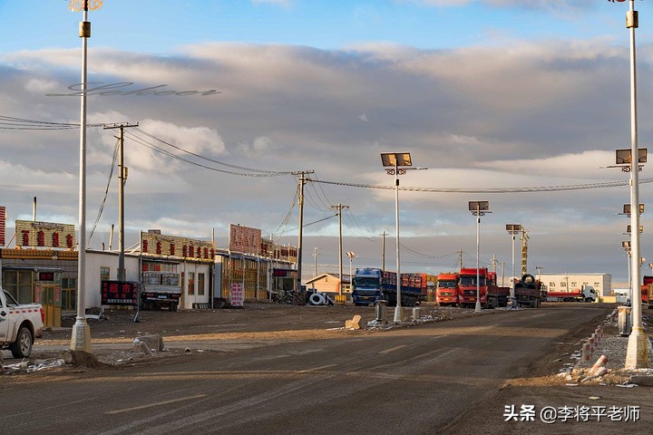 扔垃圾扔出正能量，可可西里垃圾可能是当地居民和游客的双重无奈