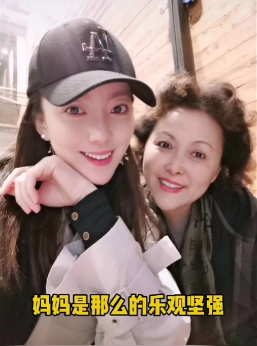 又传噩耗！主持人余声自曝母亲已离世，儿子刚
