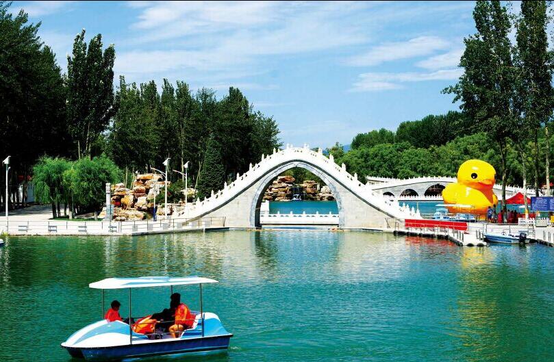 \"京郊第一村\"资产120亿！家家住别墅，被