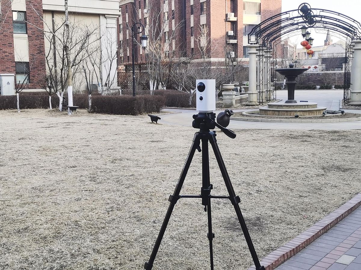 360推出“不插电”摄像头，能放车里当监控，还