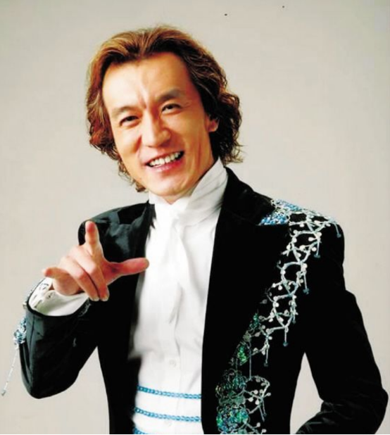 "央视名嘴"李咏的成名史,和春晚"黑色三分钟"事件始末