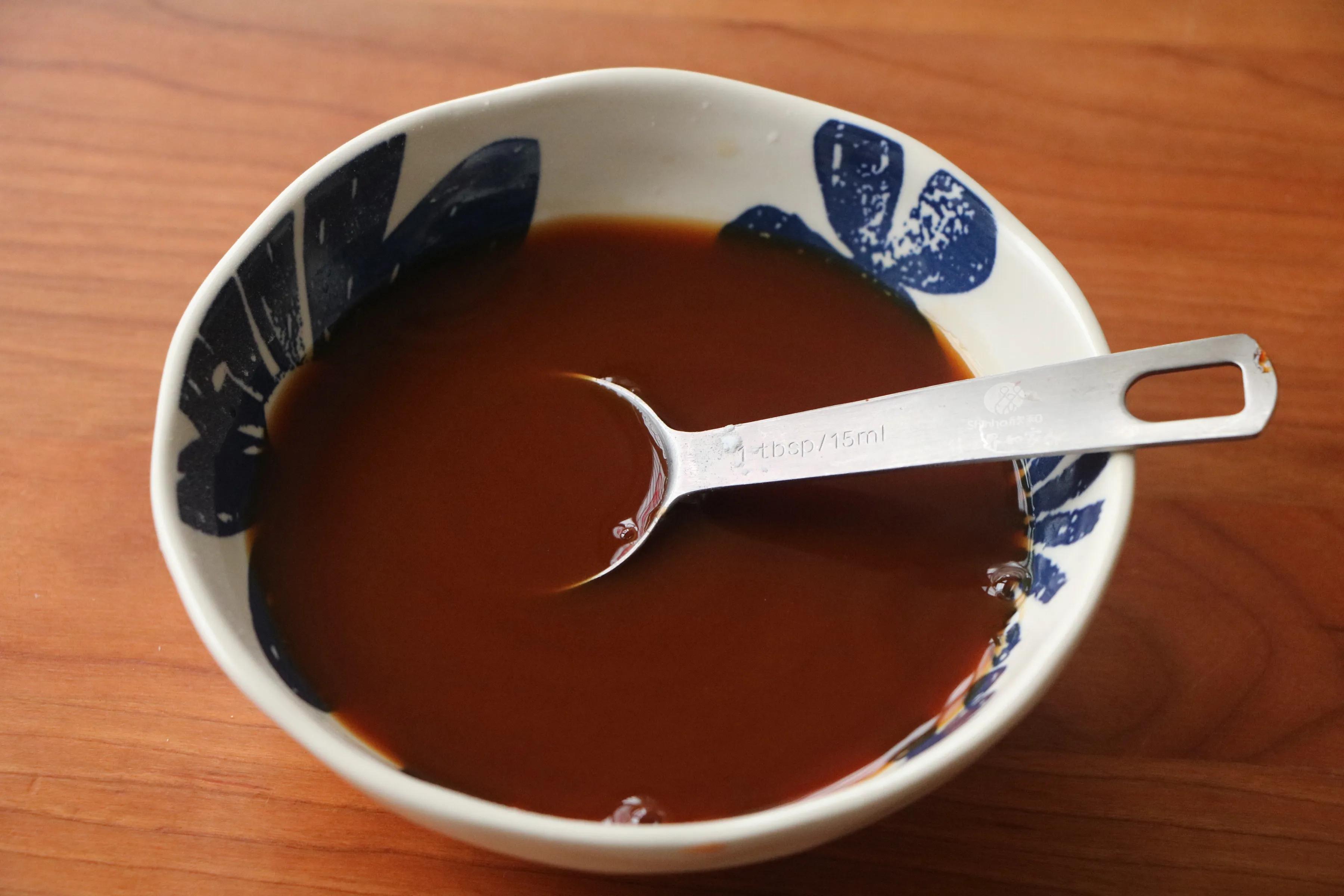 自從學會茄子這個做法，茄子再也不要過油了，一碗醬汁又香又下飯