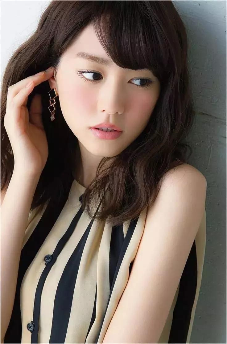 全球最美100人之一 桐谷美玲 穿越回舊時光 Mdeditor