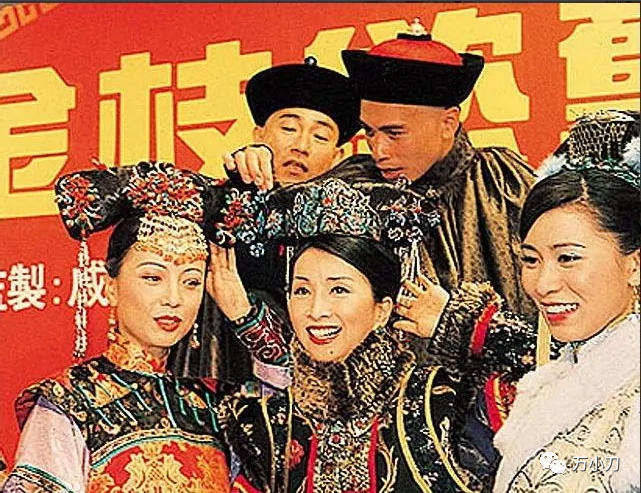 邓萃雯火辣情史：万梓良为她当街下跪，江华为她出轨而不后悔