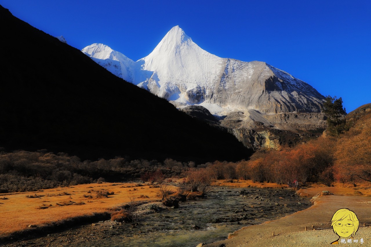 The golden autumn is here again, if you want to go to Aden, Daocheng, you should set off