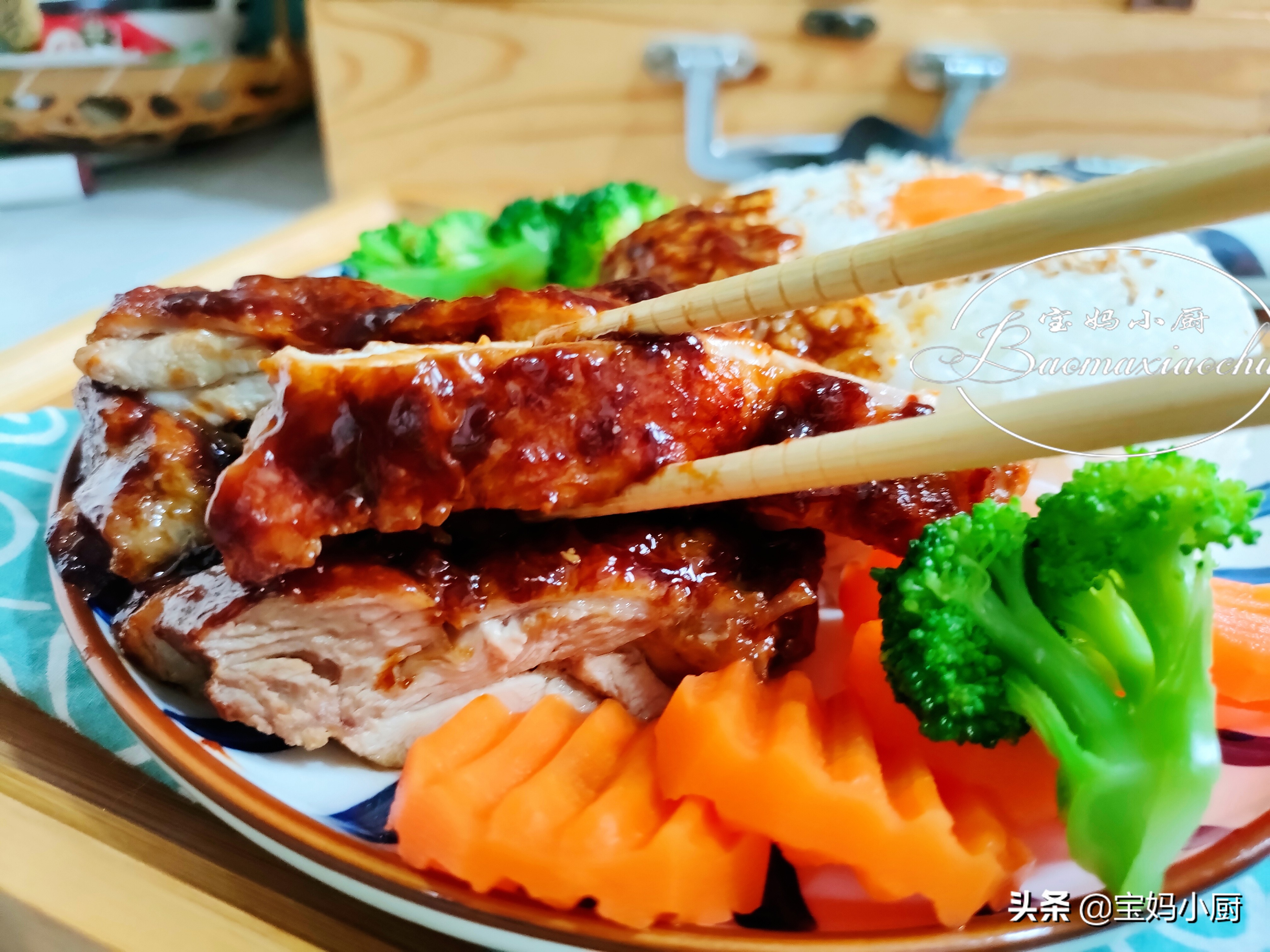 秋季转凉最爱鸡腿饭，用一汁成菜草本酱汁，3分钟入味，肉嫩多汁