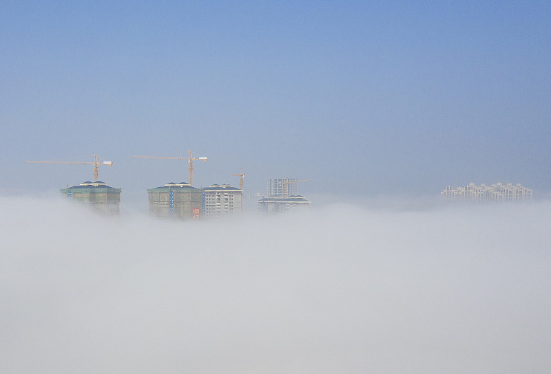 手握50万，明年起“买房”还是“存银行”？银行