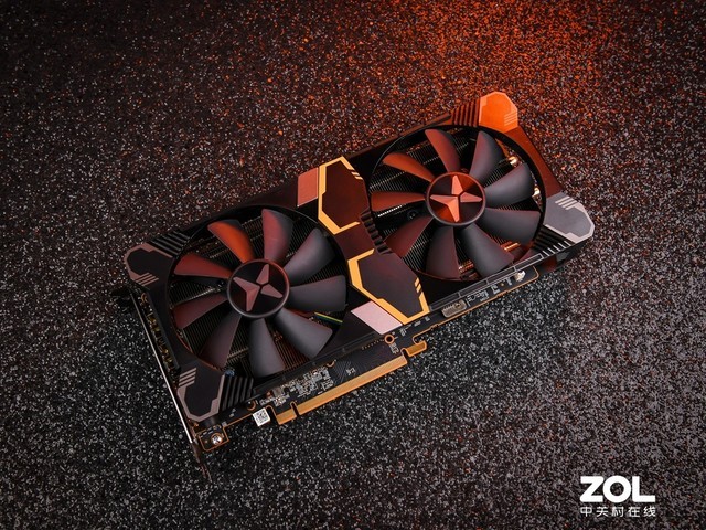 这造型很别致，迪兰 RX 5700 X 战将系列评测
