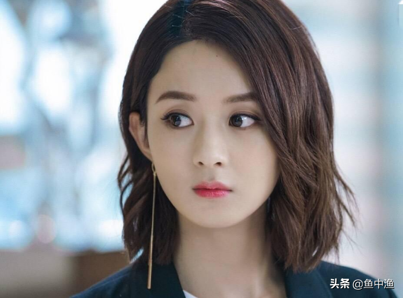 “清纯小花”赵丽颖的心酸上位史，和她生命中3个因戏生情的男人