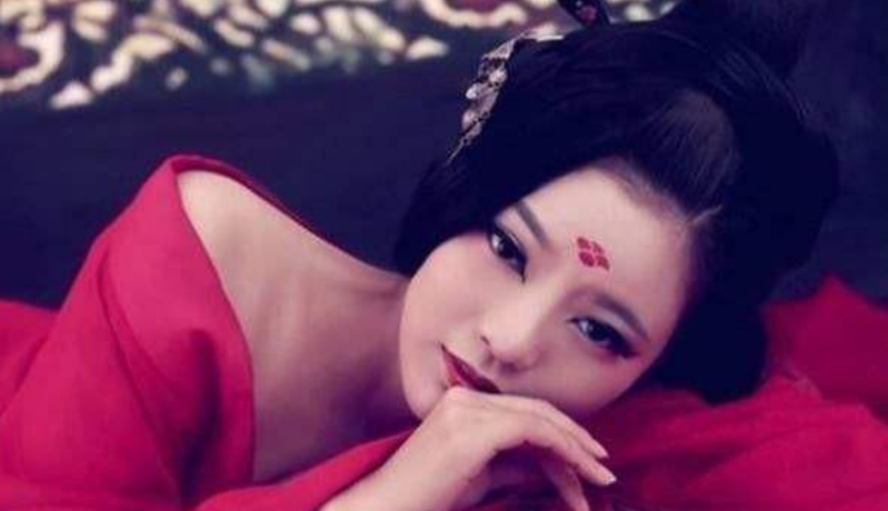 楚江郡主红颜薄命，嫁给堂哥后父亲起兵造反，