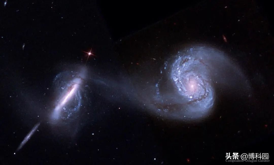 星系间的碰撞合并，会触发核心活动，发出绵延数千光年的喷流