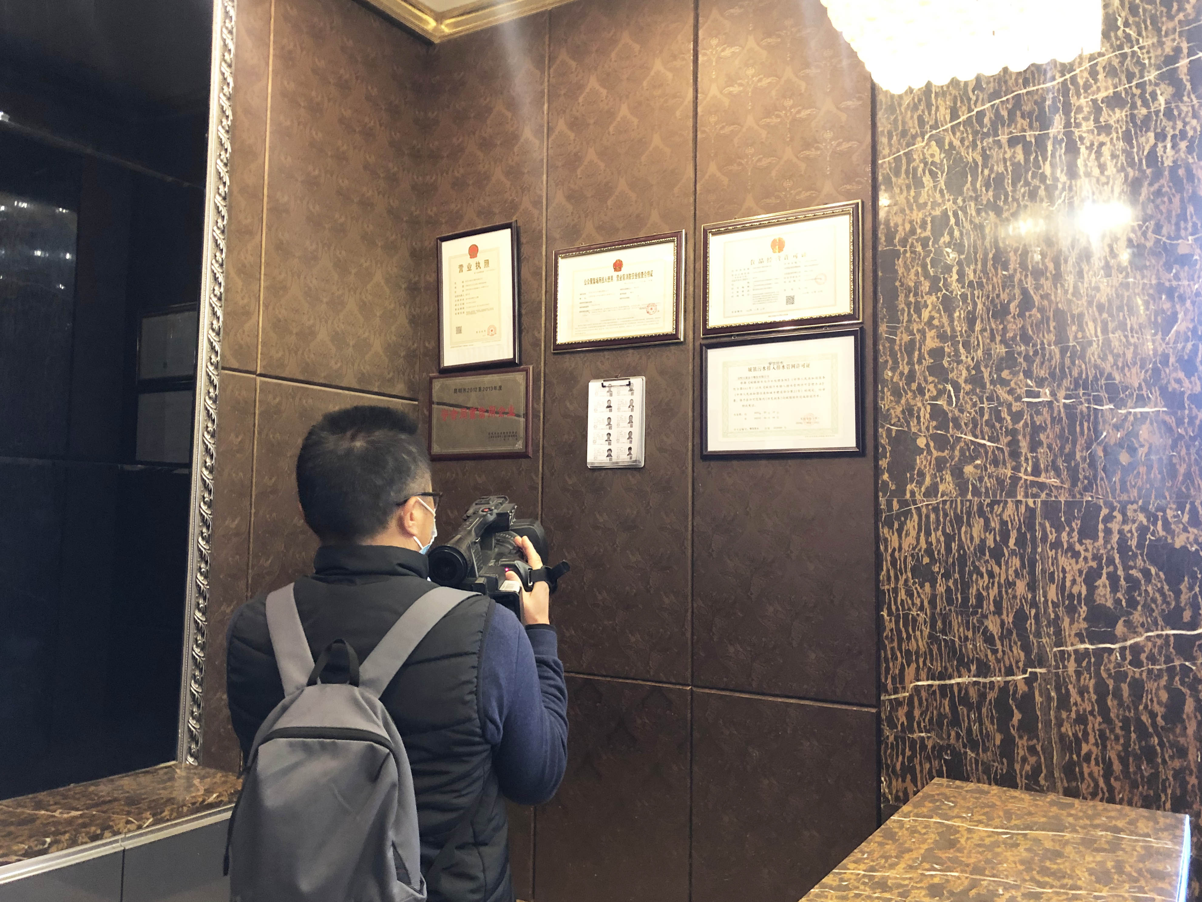 年夜饭大检查进行中，昆明为2021春节期间食品安全保驾护航