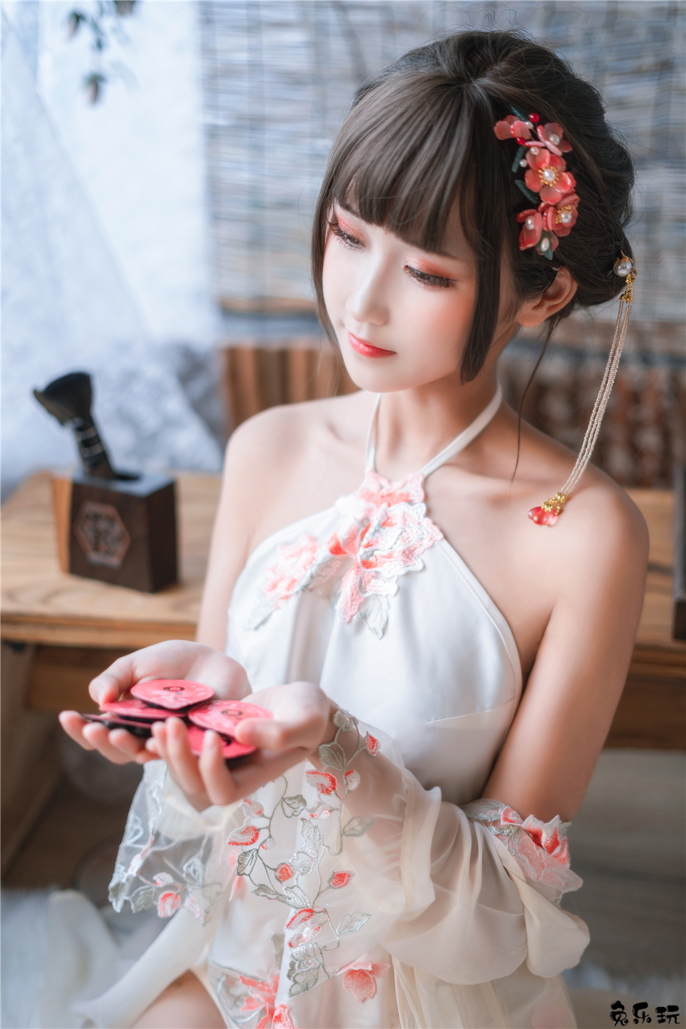 【COS】三度_69作品合集精选丨肚兜