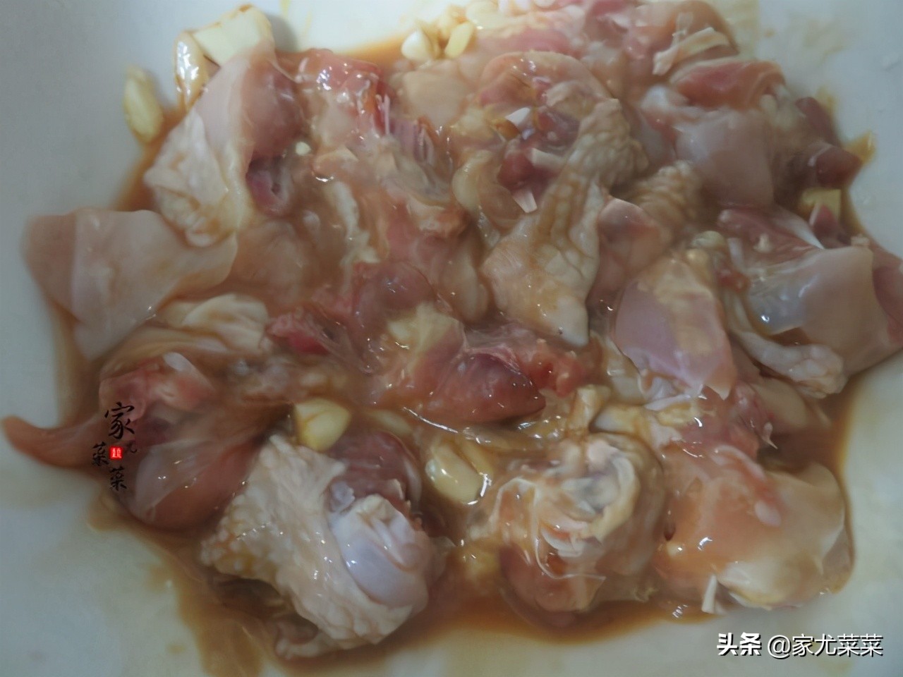 入秋后，羊肉牛肉靠边站，多给孩子吃鸡肉，16块一斤，这样吃最香