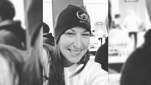 美媒：闯入国会后被枪杀抗议者是服役14年美军退