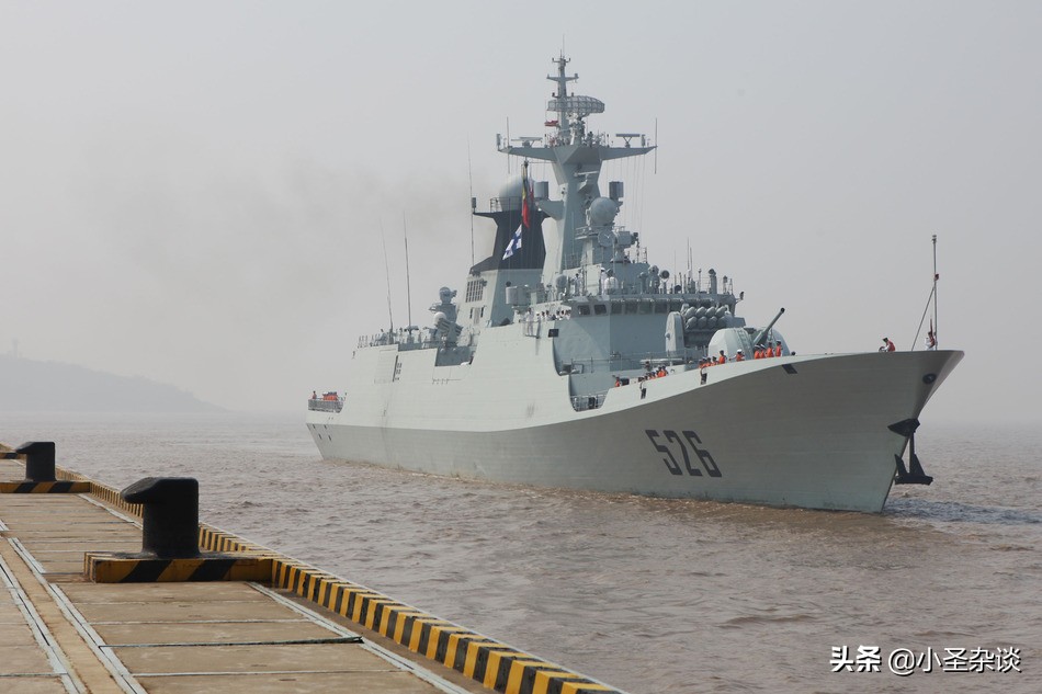 054护卫舰温州舰：以温州市命名的战舰，排水量