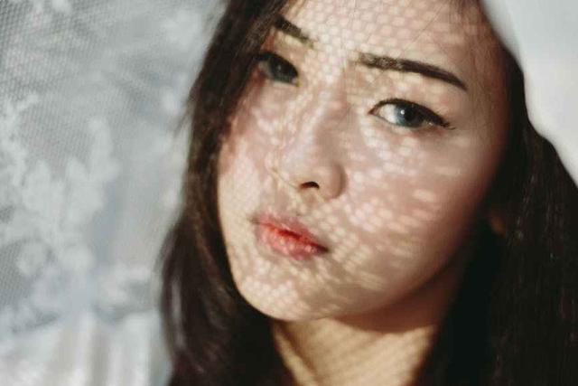 婚姻不幸，全职带娃没收入，宝妈如何逆袭人生？四条建议请收藏