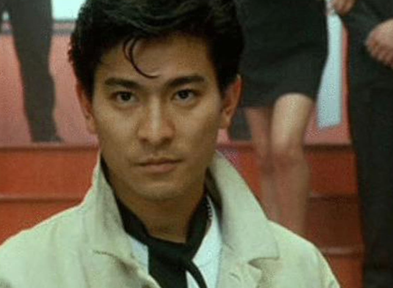 42岁杨丽娟近况曝光，当年逼迫刘德华至此，可否