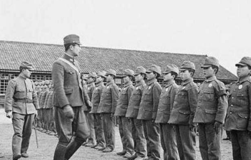 如果爆发战争，14亿中国人各捐100元能打几天？答案意想不到