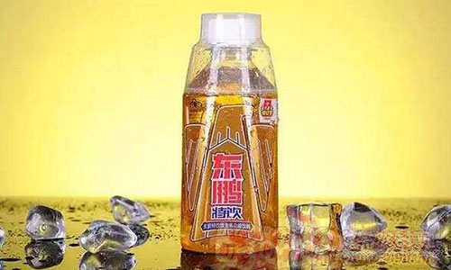 红牛内战紧张，东鹏特饮乘势而追，将要上市？