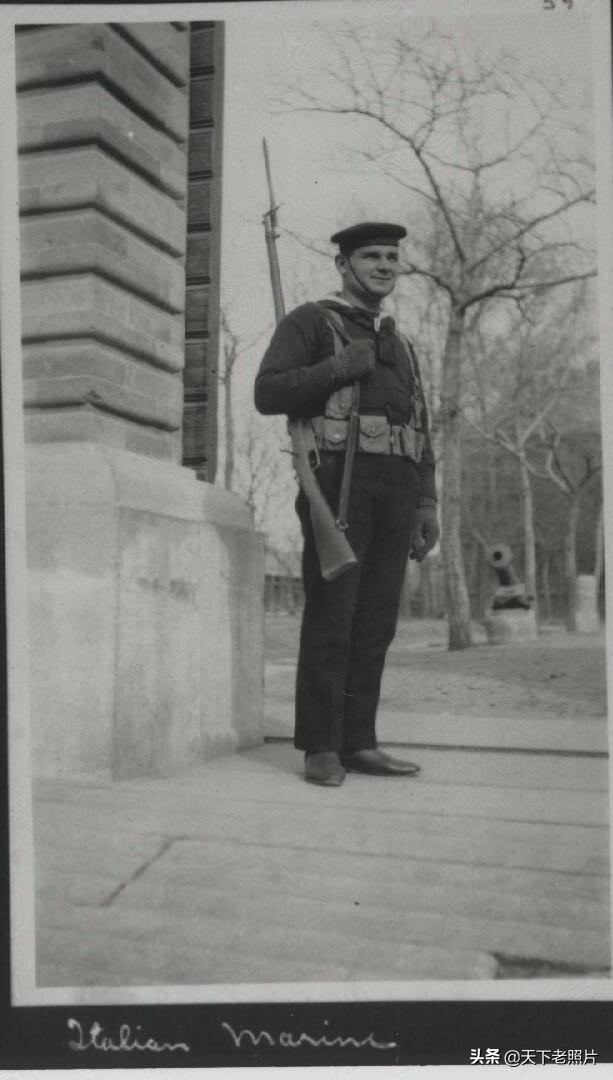 民国初年 世界列强驻京使馆的护卫实拍照片