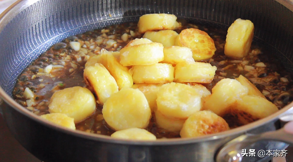 這種豆腐2元一根，比普通豆腐更好吃，軟嫩彈牙，上桌準光盤