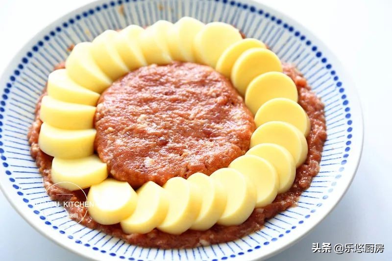 滑嫩多汁，不用炒、不用闻油烟，蒸一蒸就可以的夏日简单菜