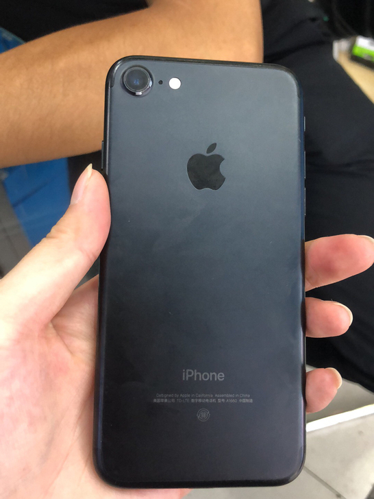 iPhone 7降至“冰度”，性价比高讨人喜欢，殊不知缺陷也显著