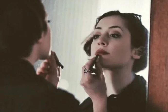 朋友|适合情人节发朋友的句子文案:山野千里你是我藏在星星里的浪漫