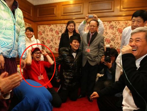 从唱歌被骗钱，到半个娱乐圈给他配戏，大鹏背后究竟有什么人？