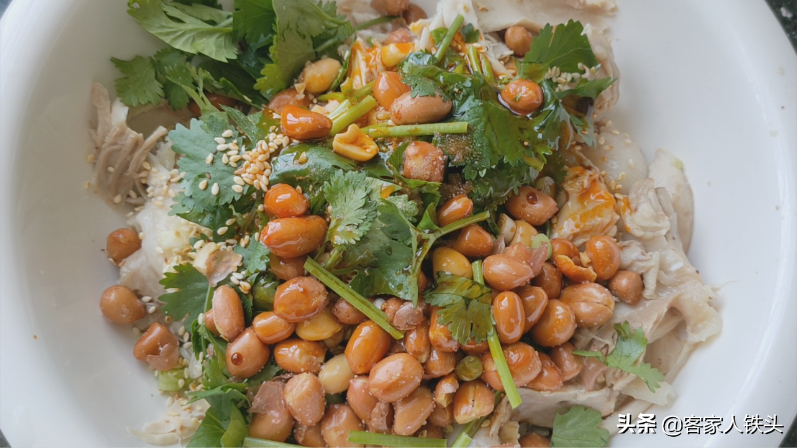 雞腿從小吃到大，這吃法老婆隔三差五點名吃，香辣下飯好吃又簡單