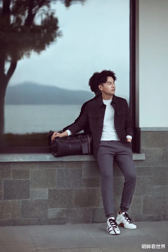 身高和样貌严重违和的明星：刘昊然竟然一米八