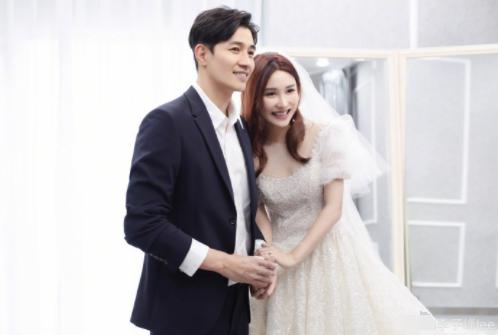 Male Model Li Zifeng Announced His Successful Marriage Proposal And 