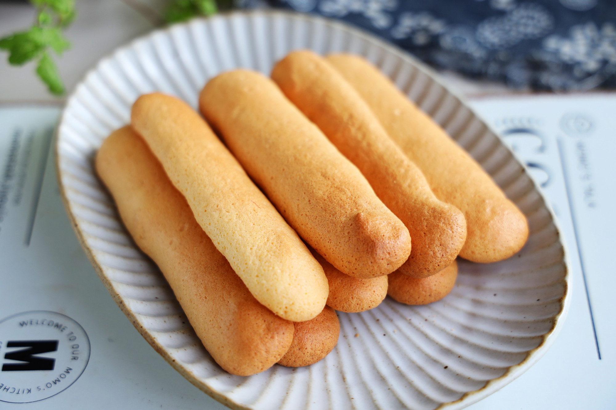 面粉和鸡蛋试试这样做，无油少糖，既当零食又当早餐，做法超简单