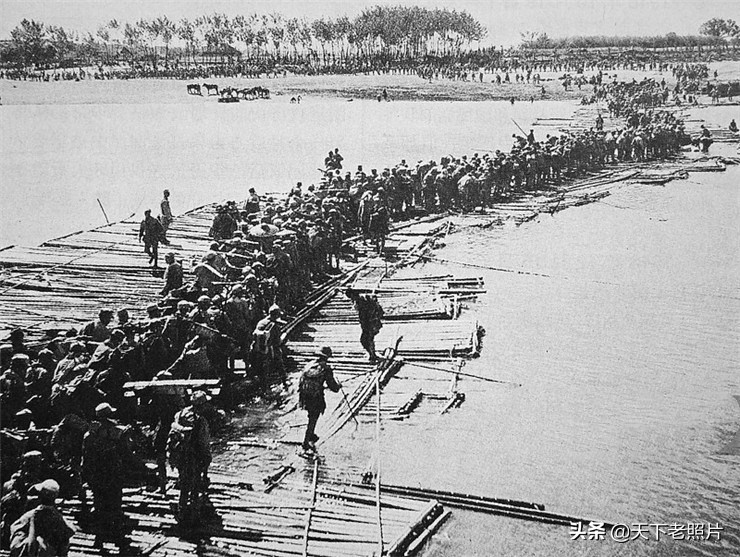 1949年渡江战役壮观场面及敌我两军实拍照片集
