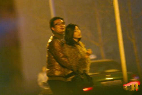 和柯蓝相恋7年，又与赵薇、黄龄传绯闻，51岁的他悄悄当爸了？