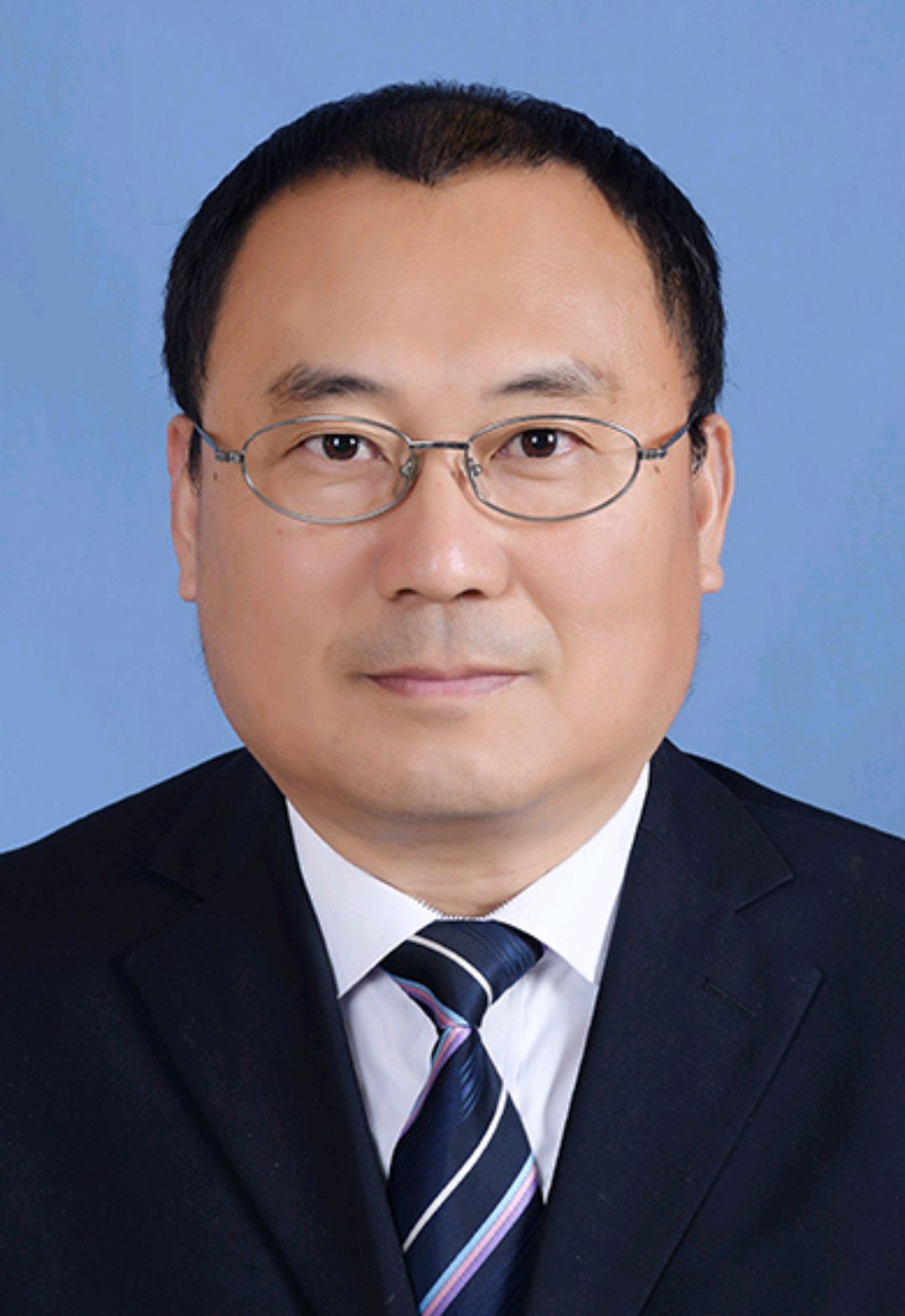 “超生即辞退”落后于时代，必须退出历史舞台