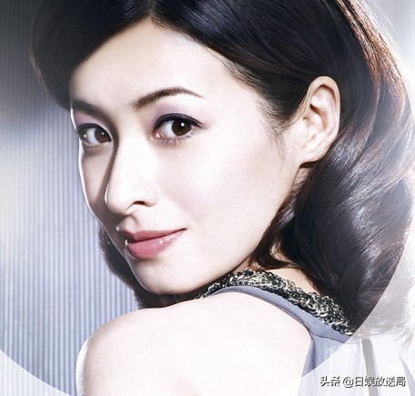 天海祐希 大地真央 黑木瞳 檀丽 盘点高人气的宝冢歌剧团og 资讯咖