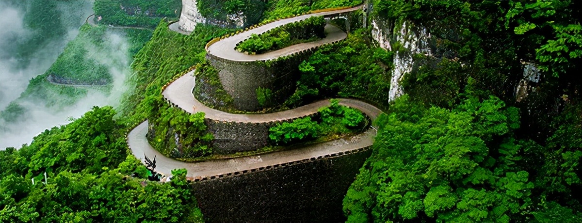 Appreciation Of World Scenery China Tianmen Mountain Tongtian Avenue appreciation-of-world-scenery-china-tianmen-mountain-tongtian-avenue
