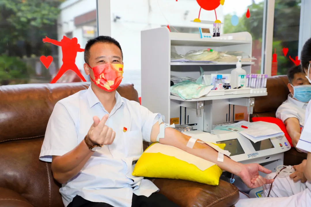 今天，渭南首座固定智能献血屋正式投入使用