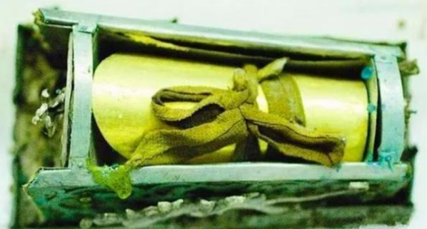 山西出土黄金棺，专家为何10余年仍未打开？里面究竟放的什么东西