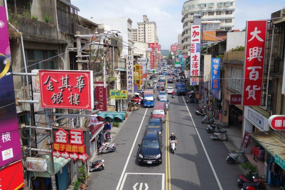 从占大陆经济的40%到不到广东省一半，台湾省的经济到底咋了？