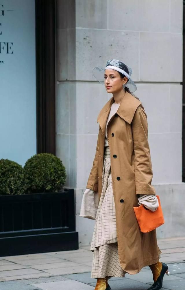 微胖显壮怎么穿？这几件单品很显瘦