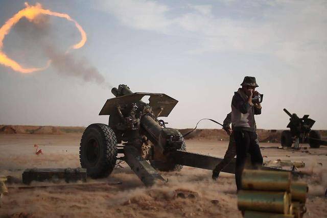 俄军开打了，多架战机空袭土联军阵地，库尔德武装也发起猛攻响应