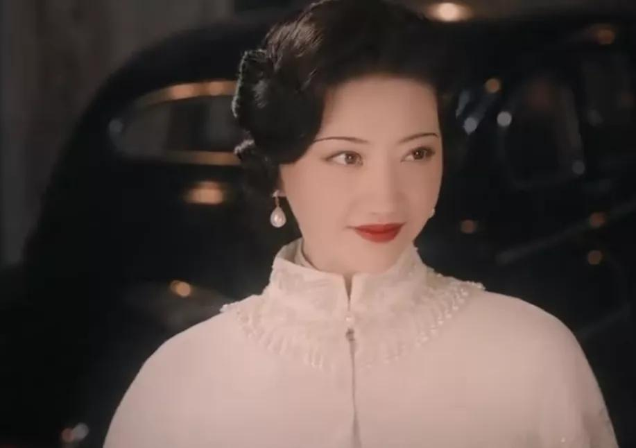 《司藤》首播！景甜无惧怼脸拍，剧情还原度高，张彬彬演技却拉垮
